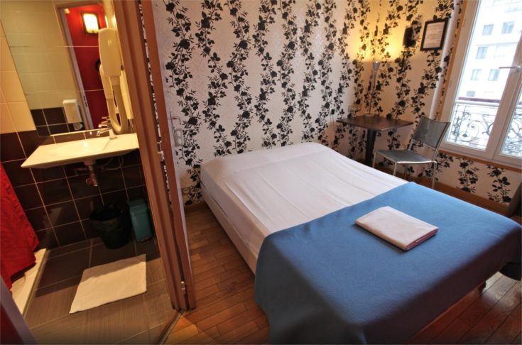 Отель Oops! Design Hostel-Latin Quarter