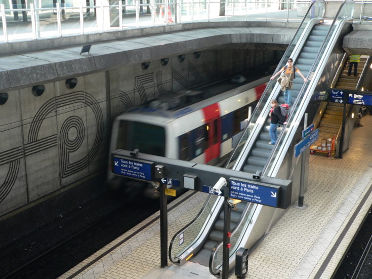 RER Аэропорт Шарль де Голь